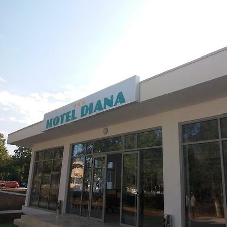 Hotel Diana เอโฟริเอนอร์ด ภายนอก รูปภาพ